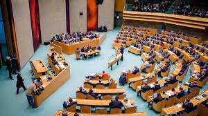 Stemming tweede kamer over m0013, m0014,m0015,m0017,w0002. Jetten 15 Miljoen Euro Extra Voor Ondersteuning Kamer Nos