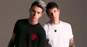 Warner music italy • 30 млн просмотров. Benji Fede Buona Fortuna E Il Nuovo Singolo