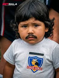 📸 Algunas postales del público de la segunda noche de marimari_cce en el  carnavaldelpais 2026 👉 Fotos completas de la noche en el link del perfil y  primer comentario. Buscá la tuya