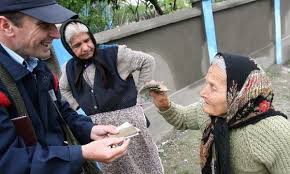 România avea la finalul lunii iunie un număr de 4,943 milioane de pensionari, iar pensia medie a ajuns la 1.339 lei, în creştere cu numai 4 lei faţă de luna precedentă. Cea Mai MicÄ Pensie Medie Din Romania Este InregistratÄ In JudeÅ£ul Botosani Ètiri BotoÈani Social Stiri Botosani Ro