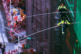 Five people were injured but there were no deaths. Flying Wallendas Cross Times Square On High Wire Lifestyle The Jakarta Post