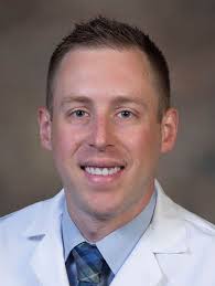 Elmhurst Clinic welcomes OB-GYN, Dr. Matthew Zuckerman