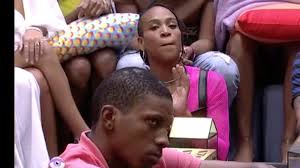 Como tiago leifert sabia quem seria a líder antes da prova? Tiago Leifert Da Cortada Em Karol Conka E Internautas Vibram Bbb O Dia