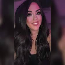 Lacey Bradford's Instagram, Twitter & Facebook