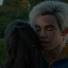 Jane and Carlos Kiss