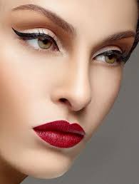 15 Glamorous Vintage Makeup Ideas Pretty Designs Vintage Makeup Looks Vintage Makeup Red Lip Makeup