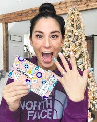 I SAID YES, and a new sinking fund has been created for 2022!!  WEDDING🎉🥂🎉🥂 I don't have the words to explain my feelings; this is a  complete overwhelm of love, happiness, and