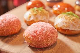 From infinity war spoiler memes to star wars memes and funny 4th of july memes… It S Paczki Day Where To Buy The Fat Tuesday Doughnuts Chicago Tribune