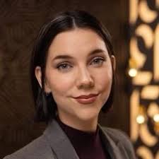 Caris Baker (@CarisFrazier)