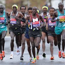 Kipchoge is one of the world's most successful distance runners. Berlin Marathon Eliud Kipchoge Und Co Kampfen Um Weltrekord