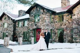 The Coziest Winter Wedding In New England Winter Wedding Venues Willowdale Estate Wedding Winter Wedding
