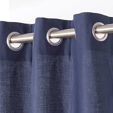 Habillez vos fenêtre avec ce rideau occultant en polyester effet lin uni beige. Rideau Effet Lin Nubia 13x26cm Bleu Nuit Castorama