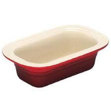 Le Creuset Stoneware Deep Dish Loaf Pan I Have This In Red And The Dark Blue Perfect For Meatloaf Or Bread Creuset Deep Dish Le Creuset Stoneware