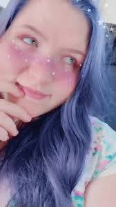 Melissa Felton's Instagram, Twitter & Facebook