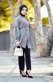 Buyuk Beden Tesettur Giyim Sefamerve Tesettur Modasi 2020 Tesettur Modas Tesettur Tunik Modelleri 2020 Fashion Hijab Fashion White Accessories