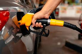 Locking Stability: Kebijakan BBM di Era Ketidakpastian Energi