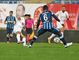 Dakikada adana demirspor'da serbest vuruş kullanan gökhan, topu ceza sahasına gönderdi. Adana Demirspor 3 Tuzlaspor 1 Futbolexpress