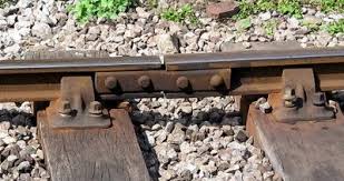 Keping bimetal adalah dua keping logam yang. Contoh Penerapan Pemuaian Dalam Kehidupan