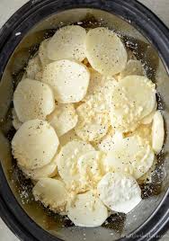 Best crock pot scalloped potatoes recipe ever : Cheesy Slow Cooker Scalloped Potatoes Creations By Kara