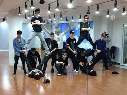 11.09.2017 · recollections that clearly remain become precious memories that comfort my tired heart i remember your smile when i pretended to be alright, pretended to be happy did you struggle like me too? Exo Planet 1 D O Choi Gain 2 Baekhyun Kim Narae 3 Facebook