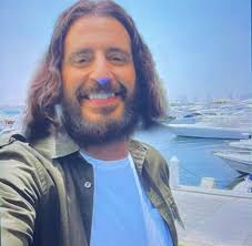 Actor signs new contract with the young and restless