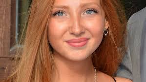 Audrey Devault's Instagram, Twitter & Facebook