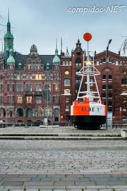 Boje Elbe 1 Vor Dem Maritimen Museum Hamburg Hamburg Germany Germany Hamburg