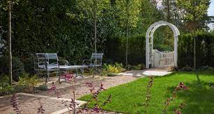 Landscaping and landscape design services for clients in the sussex, kent and surrey areas. Slate Grey Garden Design Landscaping Tunbridge Wells Kent