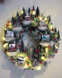 Martha Stewart Christmas Village Wreath Google Search Christmas Wreaths Diy Christmas Wreaths Christmas Diy