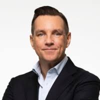 300+ “Erik ...” profil