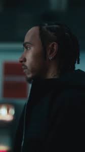 his braids down 😍 #lewishamilton #driver #goat #hamilton #aura #formula1  #beauty #man #lewis #itboy #style #sport #facecard #hot #formulaone  #sirlewishamilton #44