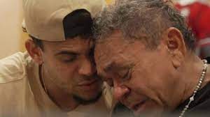 Emotivo reecuentro de 'Mane' y Luis Díaz: se fundieron en un eterno abrazo  antes del Colombia-Brasil | Red+ Noticias Deportes