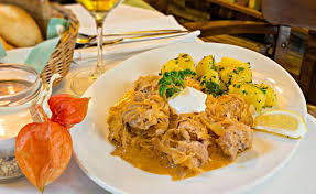 Szegediner Gulasch Vom Wels Rezept Rezept Szegediner Gulasch Szegediner Rezepte