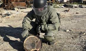 Make sure this fits by entering your model number. Russian Experts De Mine Over 1500 Ieds Left Behind By Isis In Syria S Deir Ezzor