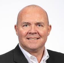 Gary Paquette's Instagram, Twitter & Facebook