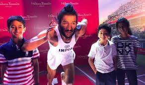 The couple together has three daughters and a son named jeev milkha singh, who is a golfer. Milkha Singh S Wax Statue Part Of Madame Tussauds In Delhi India Com