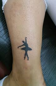 Dövme, ayak bileği, dövme fikirleri hakkında daha fazla fikir görün. Ballerina Tattoo Balerin Dovmesi Sefakoy Dovme Dovme Tattoo Dovme Modelleri