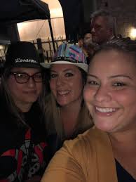 A Carmen Eneida Sanchez-Morales y su equipo de trabajo El Jolgorio en San  Antonio G R A C I A S !!! De veras que les quedo por encima!!! Excelente  labor, Excelente