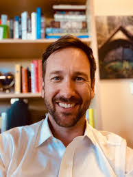 Chris Eide's Instagram, Twitter & Facebook