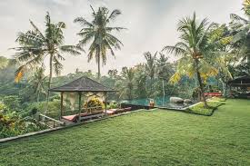 Villas in ubud have their own charm with a very unique & magnetic ambience! Ubud Luxury Villa 7 Bedroom Freehold Bali Luxury Estate