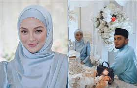 Check spelling or type a new query. Emoji Love Berbaju Sedondon Pu Riz Neelofa Jadi Perhatian Netizen Hiburan Mstar