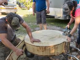 With a little creativity and basic carpentry skills you can make your own chic coffee table! How To Build A Stump Coffee Table How Tos Diy