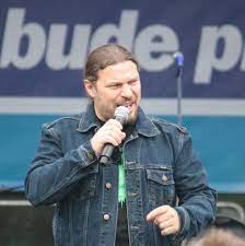 Petr čech também é jogador de hockey do guildford phoenix, estreando em 14 de outubro de 2019, meses após ter se aposentado do futebol 2. Petr Kolar Singer Wikipedia