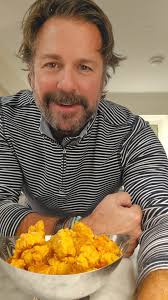 Delicious Cheese Crisp Recipe for Thanksgiving