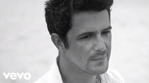 Alejandro sánchez pizarro, better known as alejandro sanz (spanish pronunciation: Alejandro Sanz No Me Compares Official Video Youtube