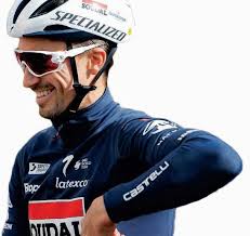 HLN Wielergids 2023 by Krant2022