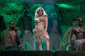 Tras Coachella, Karol G anuncia concierto en L.A. y gira mundial