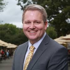 Andrew Trivette's Instagram, Twitter & Facebook