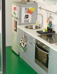 Cuisine ouverte, petit espace, ou cuisine pour studio, idées d'aménagement petite cuisine, astuces pour agencer meubles, électroménager. 5 Petites Idees Deco Dans Une Cuisine Elle Decoration