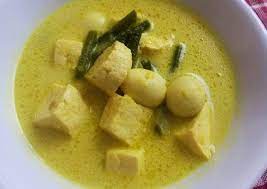 Karenanya, anda bisa menyediakan tahu dan tempe ungkep bumbu kuning agar bisa digoreng kapanpun. Langkah Mudah Untuk Menyiapkan Sayur Tahu Bumbu Kuning Yang Sempurna Resep Kakek